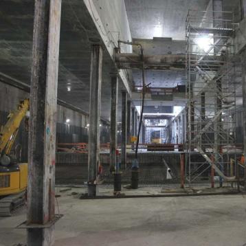Prüfung der Baugrube und der Rohbaukonstruktion  des Kreuzungsbahnhofes „Unter den Linden“ Prüfung der Statischen Berechnung und der Konstruktionszeichnungen  einschließlich konstruktiver Bauüberwachung SPECHT KALLEJA + PARTNER BERATENDE INGENIEURE BERLIN